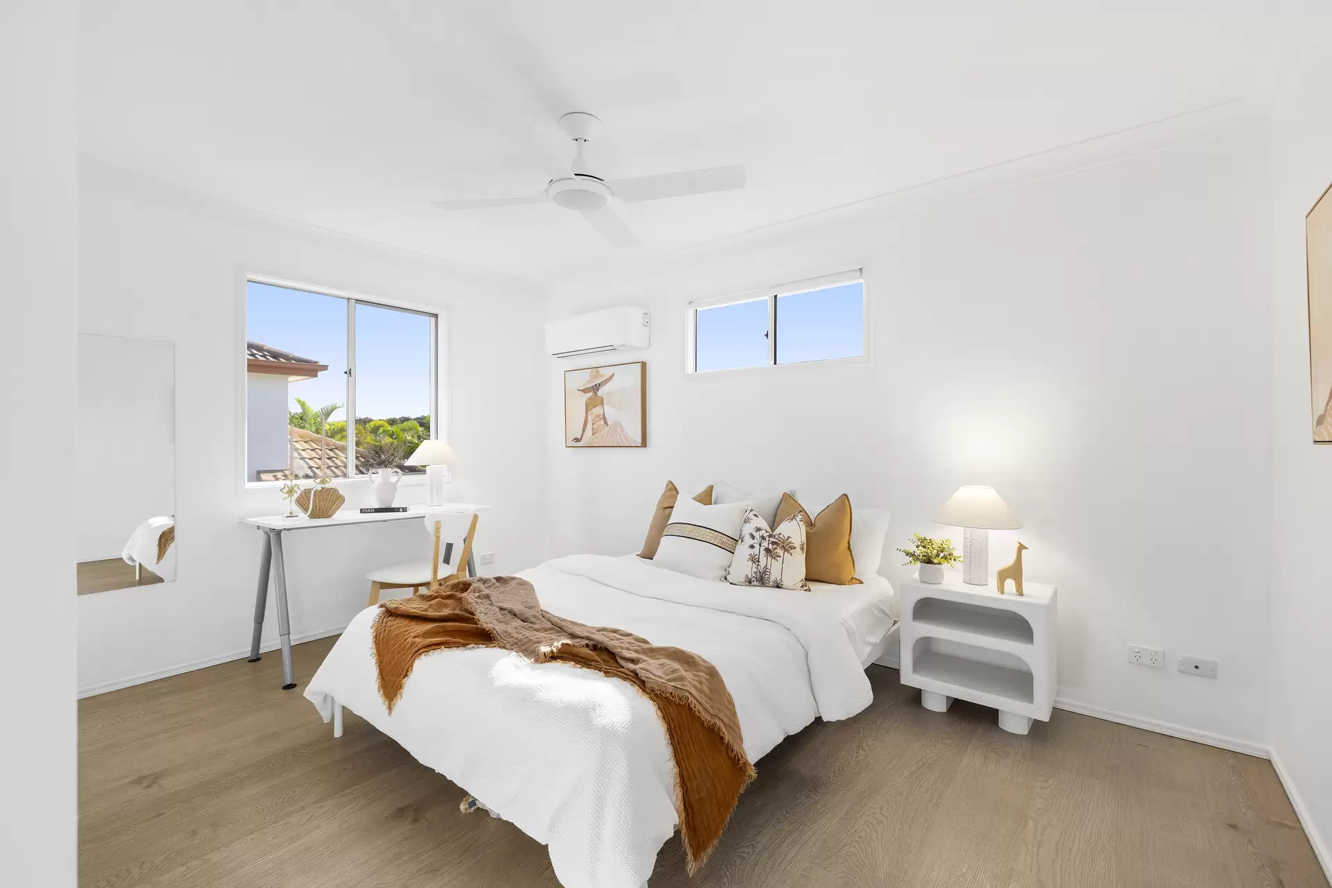 109 Glenfields Boulevard, Mountain Creek Sold by Queensland Sotheby's International Realty - image 1