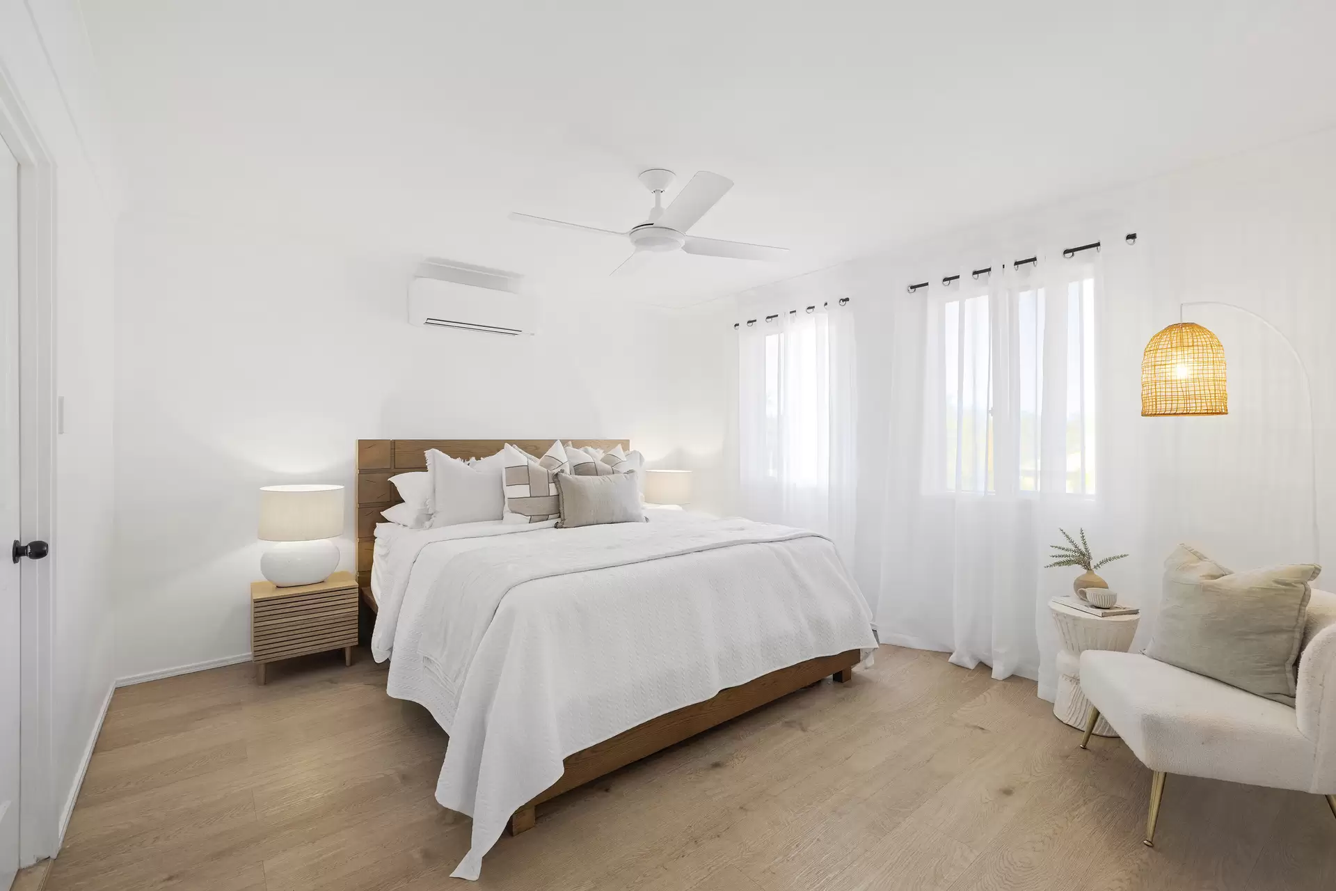 109 Glenfields Boulevard, Mountain Creek Sold by Queensland Sotheby's International Realty - image 1