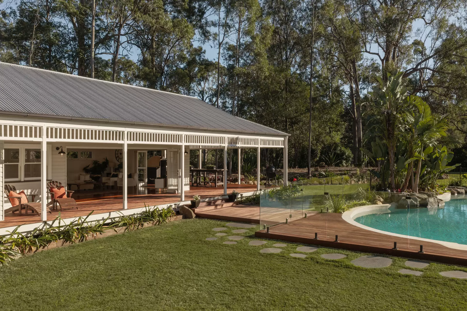 39 White Cedar Road, Pullenvale For Sale by Queensland Sotheby's International Realty - image 1