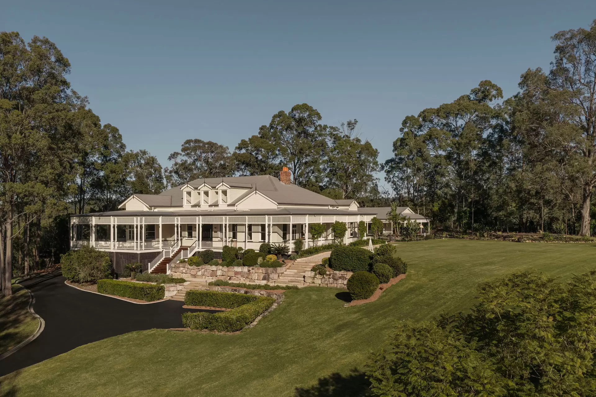 39 White Cedar Road, Pullenvale For Sale by Queensland Sotheby's International Realty - image 1