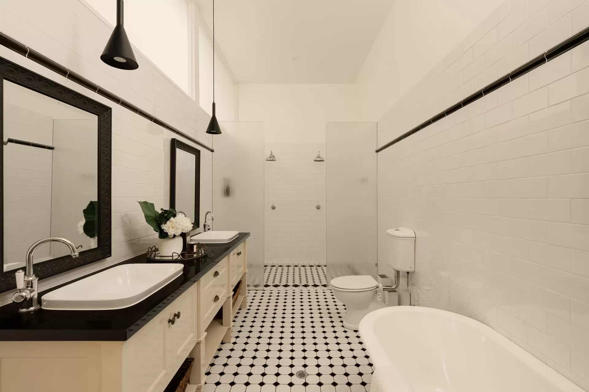 39 White Cedar Road, Pullenvale For Sale by Queensland Sotheby's International Realty - image 1