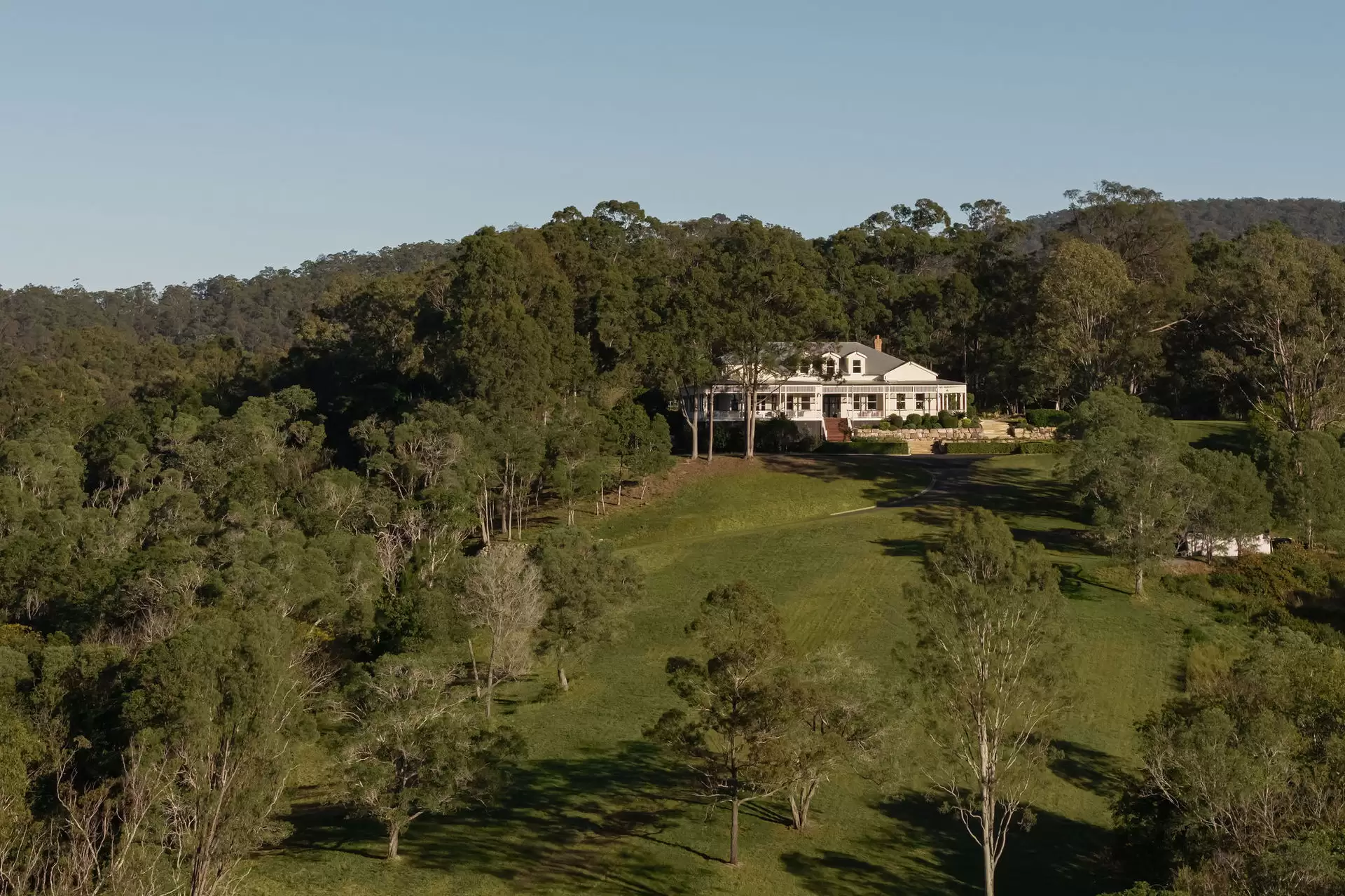 39 White Cedar Road, Pullenvale For Sale by Queensland Sotheby's International Realty - image 1