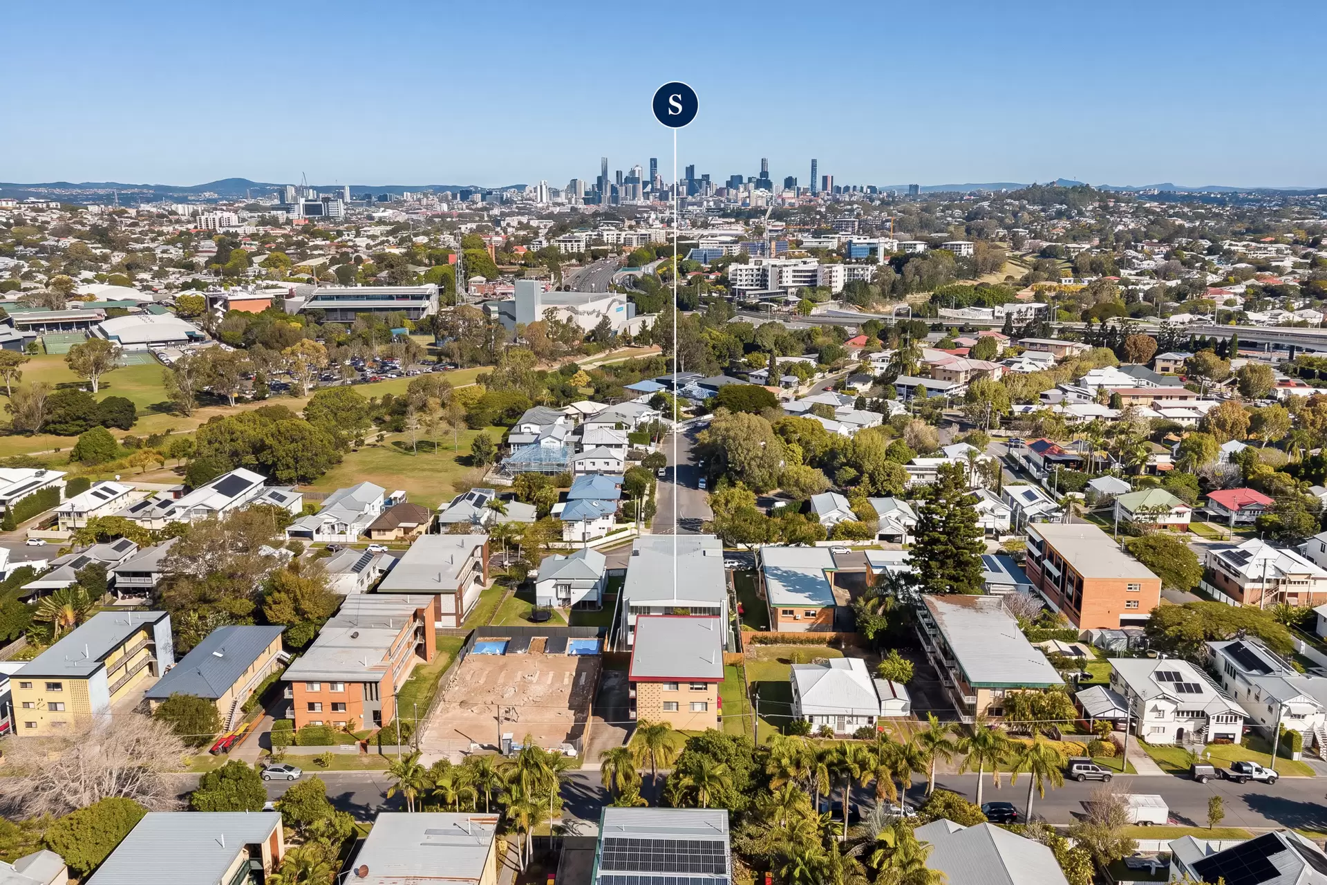 4/50 Fifth  Avenue, Kedron For Sale by Queensland Sotheby's International Realty - image 1