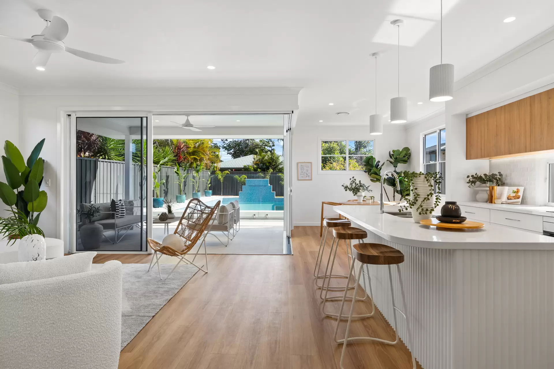 3 Jason  Street, Cleveland For Sale by Queensland Sotheby's International Realty - image 1