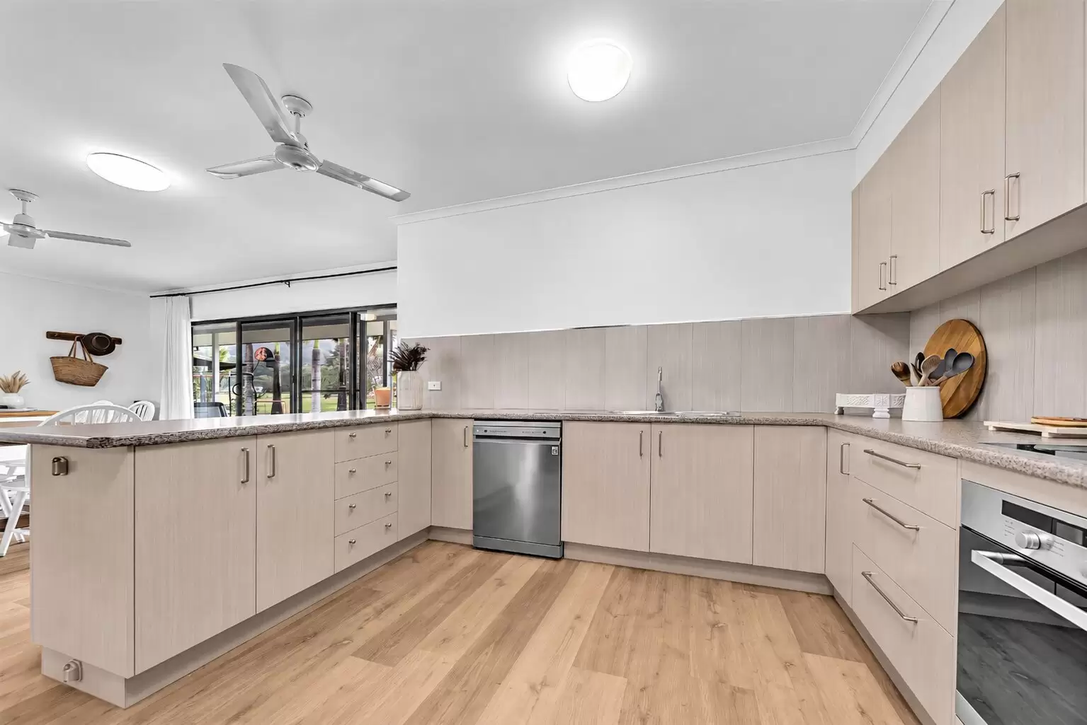 3 Moody Road, Strathdickie For Sale by Queensland Sotheby's International Realty - image 1