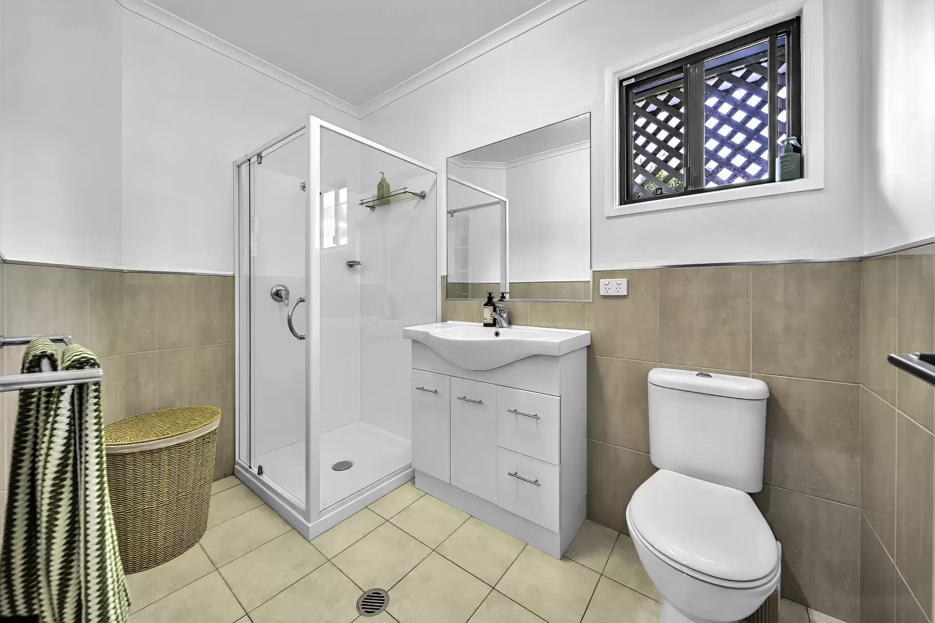 3 Moody Road, Strathdickie For Sale by Queensland Sotheby's International Realty - image 1