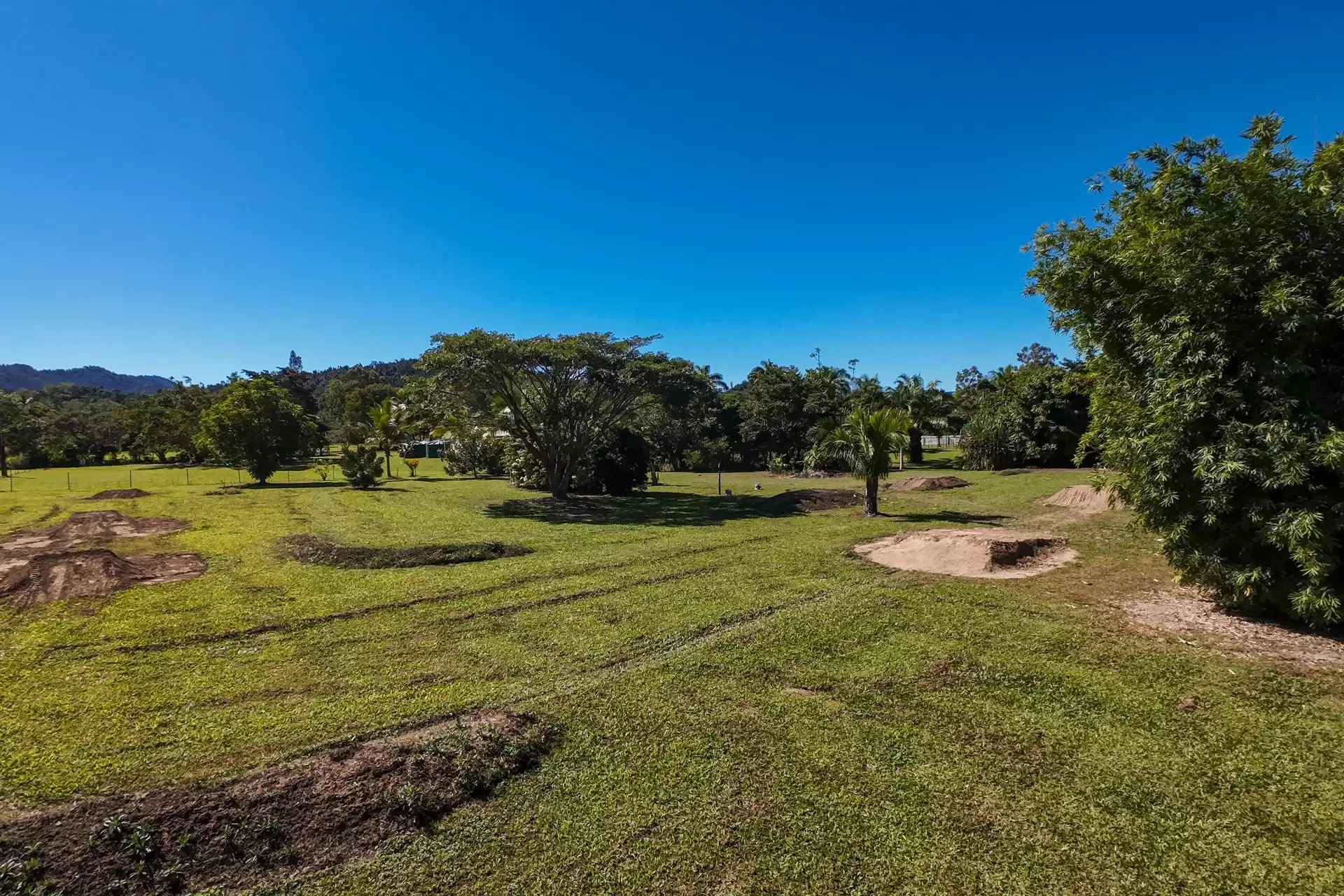 3 Moody Road, Strathdickie For Sale by Queensland Sotheby's International Realty - image 1