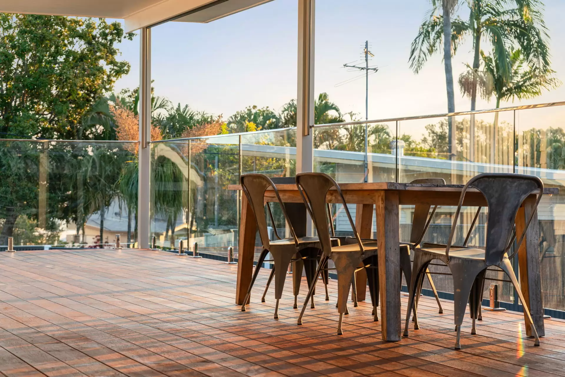 17 Allden  Avenue, Labrador For Sale by Queensland Sotheby's International Realty - image 1