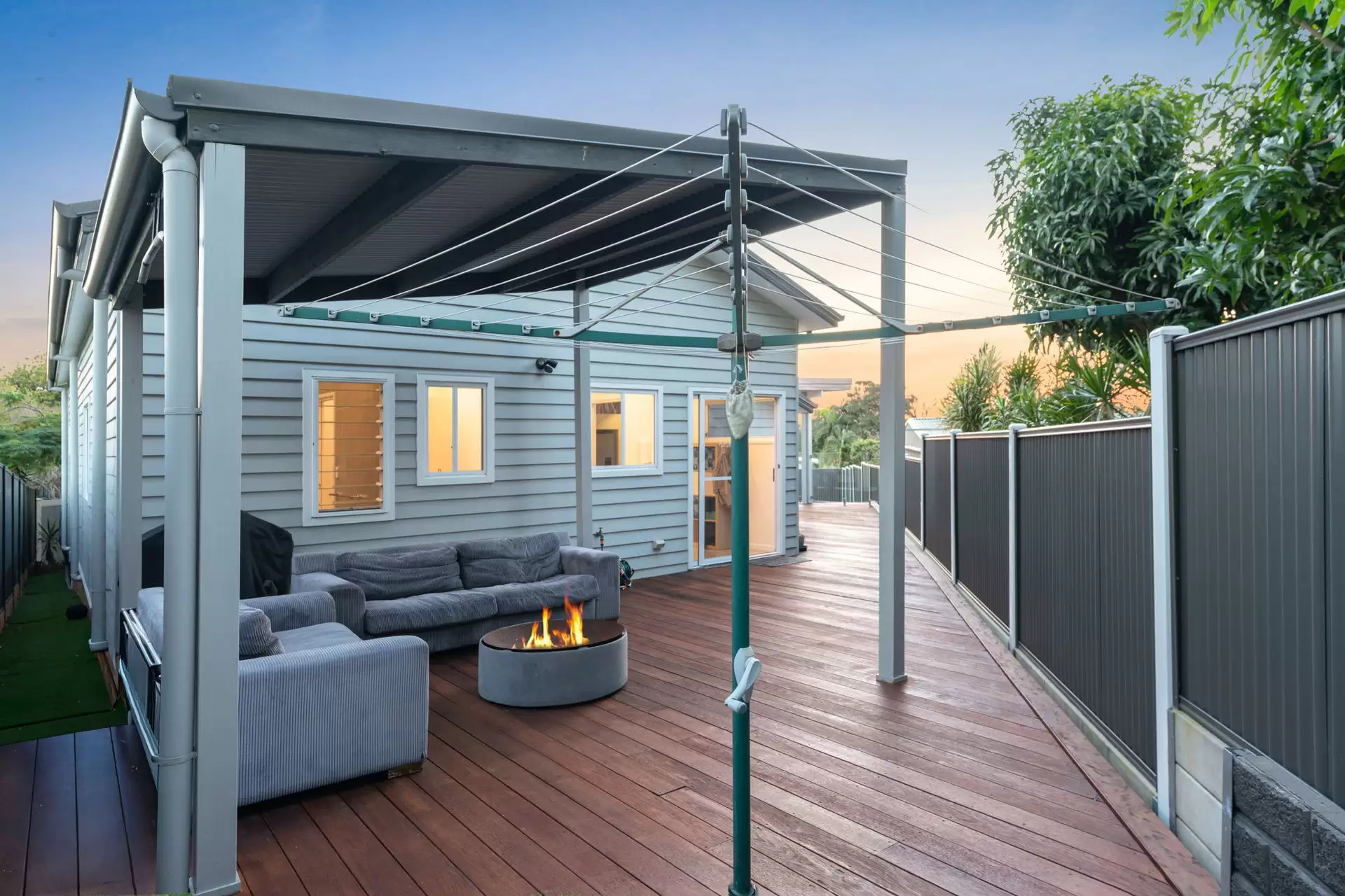 17 Allden  Avenue, Labrador For Sale by Queensland Sotheby's International Realty - image 1