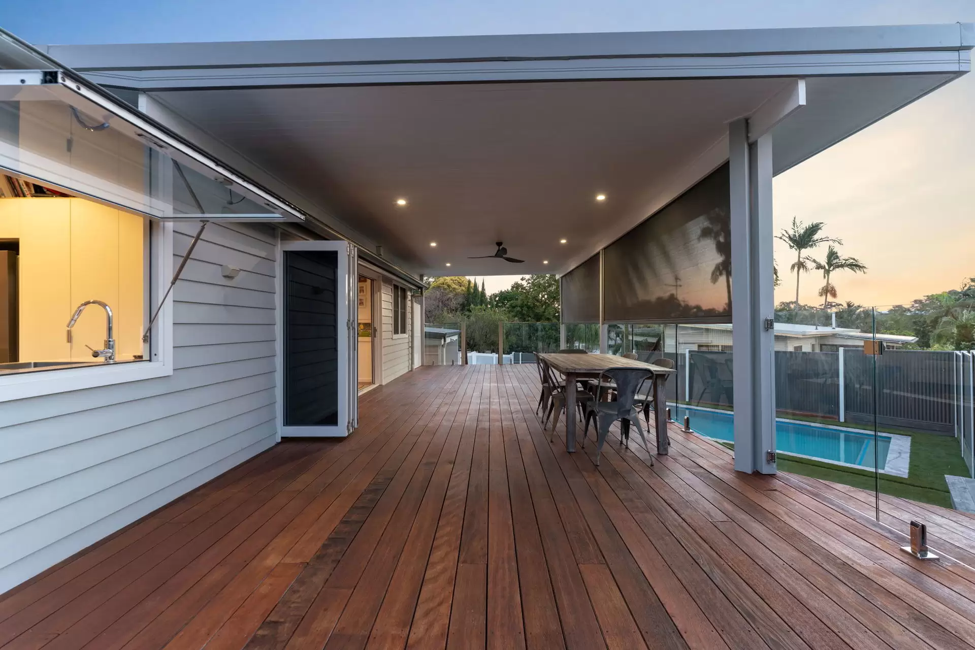 17 Allden  Avenue, Labrador For Sale by Queensland Sotheby's International Realty - image 1
