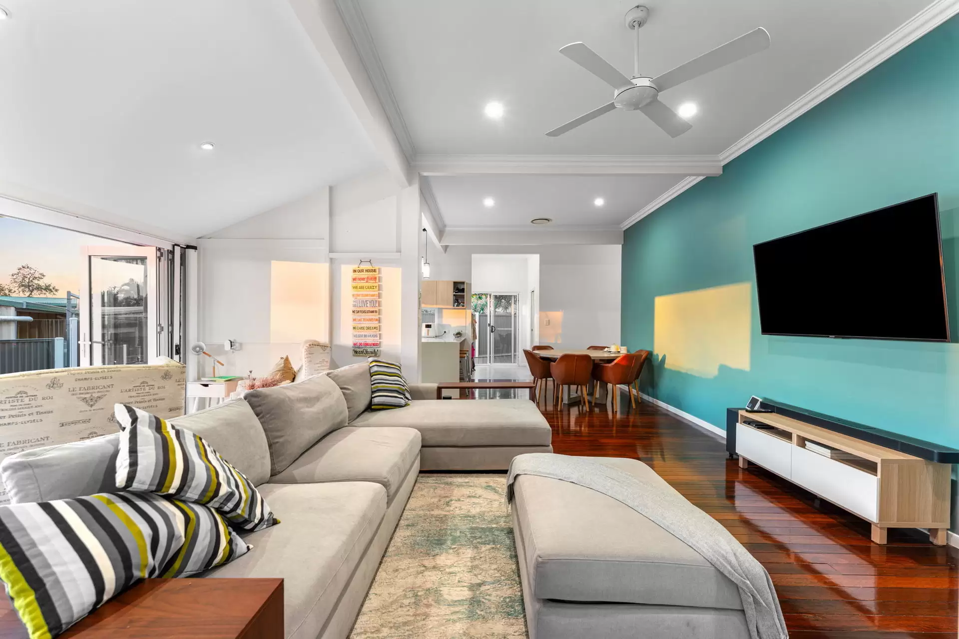 17 Allden  Avenue, Labrador For Sale by Queensland Sotheby's International Realty - image 1