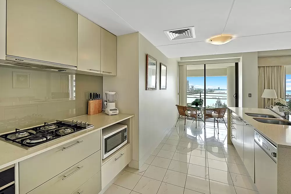 2123/1 Lennie Avenue, Main Beach Sold by Queensland Sotheby's International Realty - image 1