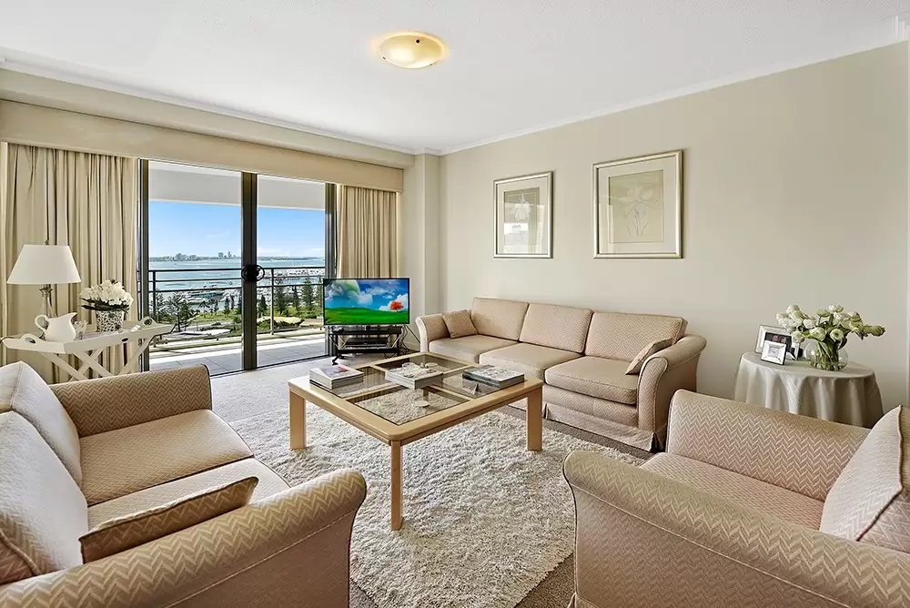 2123/1 Lennie Avenue, Main Beach Sold by Queensland Sotheby's International Realty - image 1
