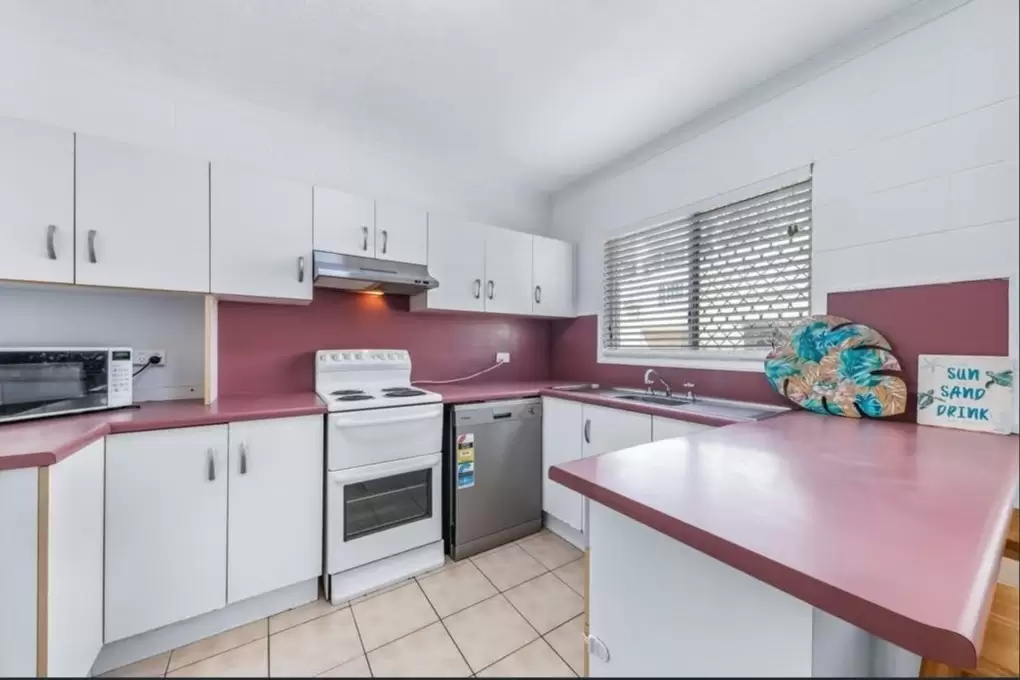 38/3 Eshelby Drive, Cannonvale Sold by Queensland Sotheby's International Realty - image 1
