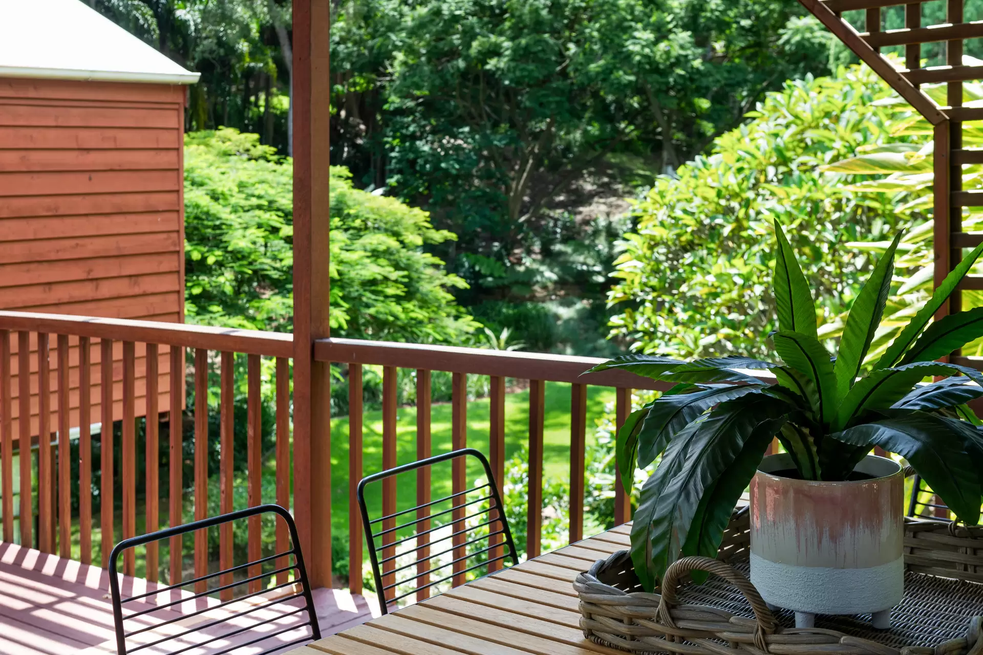 32 Grays  Road, Hamilton For Sale by Queensland Sotheby's International Realty - image 1