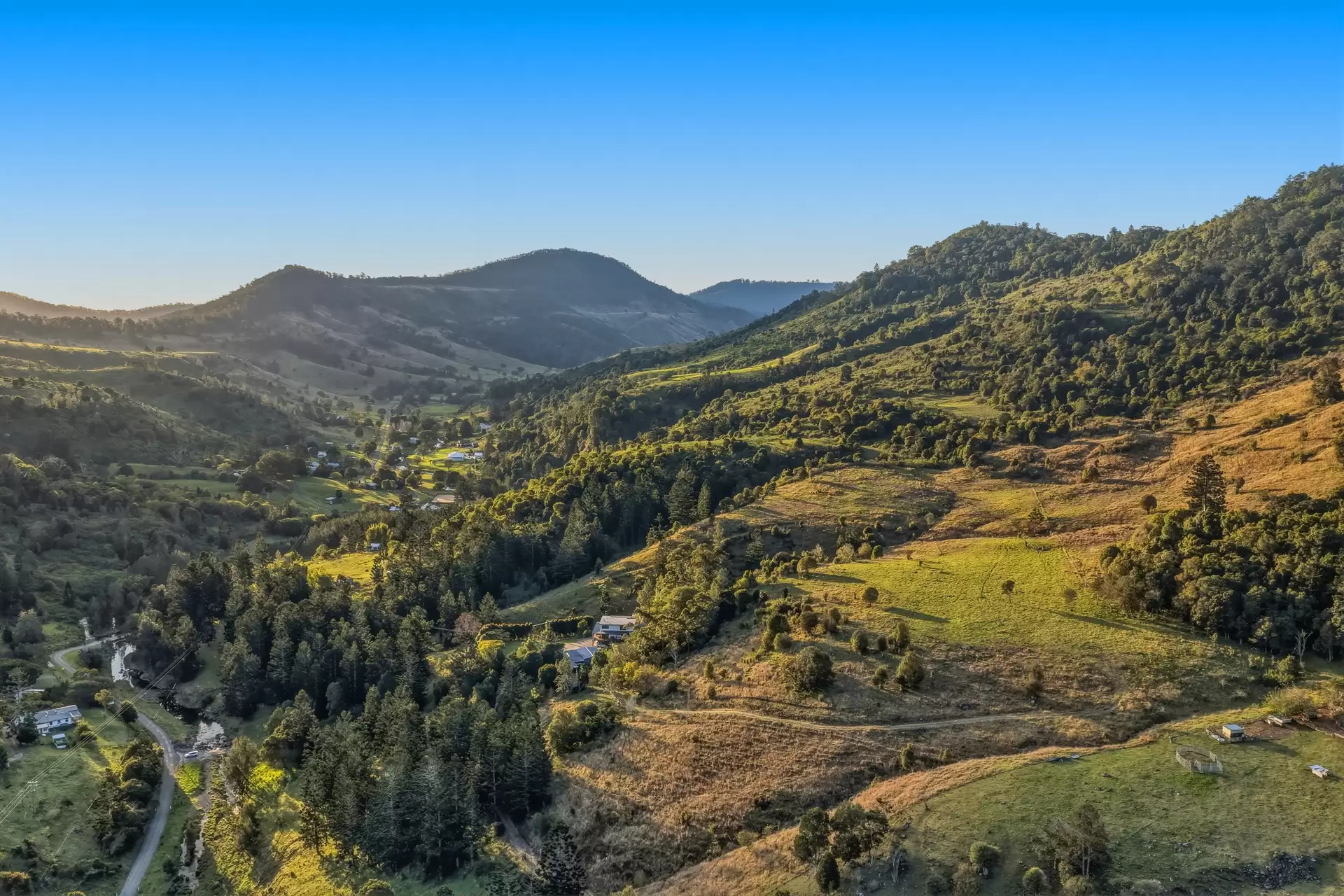 601  Illinbah  Road, Illinbah For Sale by Queensland Sotheby's International Realty - image 1