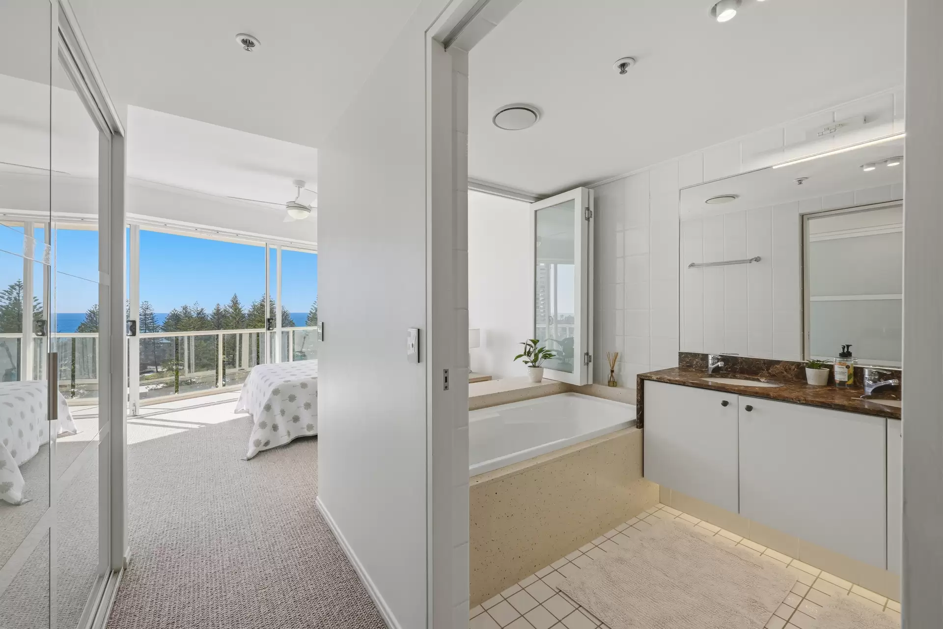 1091/1 Lennie Avenue, Main Beach For Sale by Queensland Sotheby's International Realty - image 1