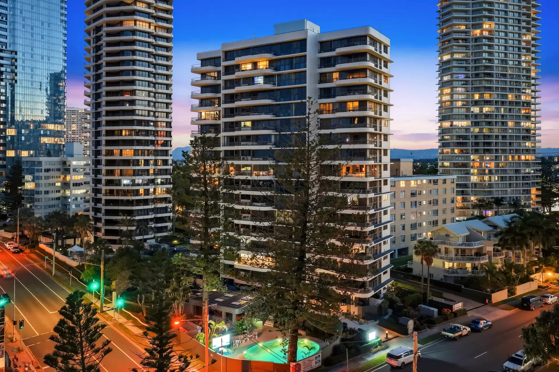 27/3534 Main Beach Parade, Main Beach Sold by Queensland Sotheby's International Realty - image 1