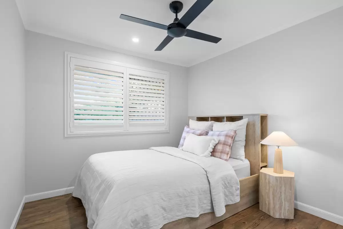 8 Daniel Crescent, Ashmore For Sale by Queensland Sotheby's International Realty - image 1