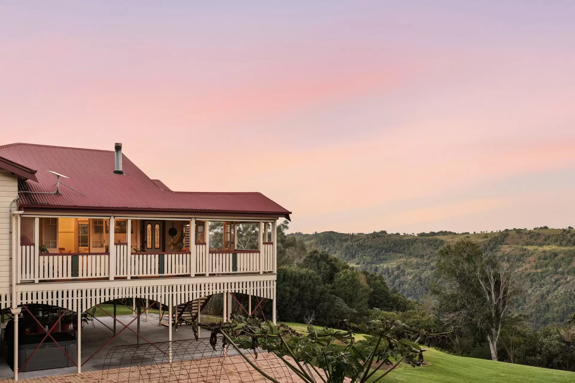 2310 Beechmont  Road, Beechmont For Sale by Queensland Sotheby's International Realty - image 1