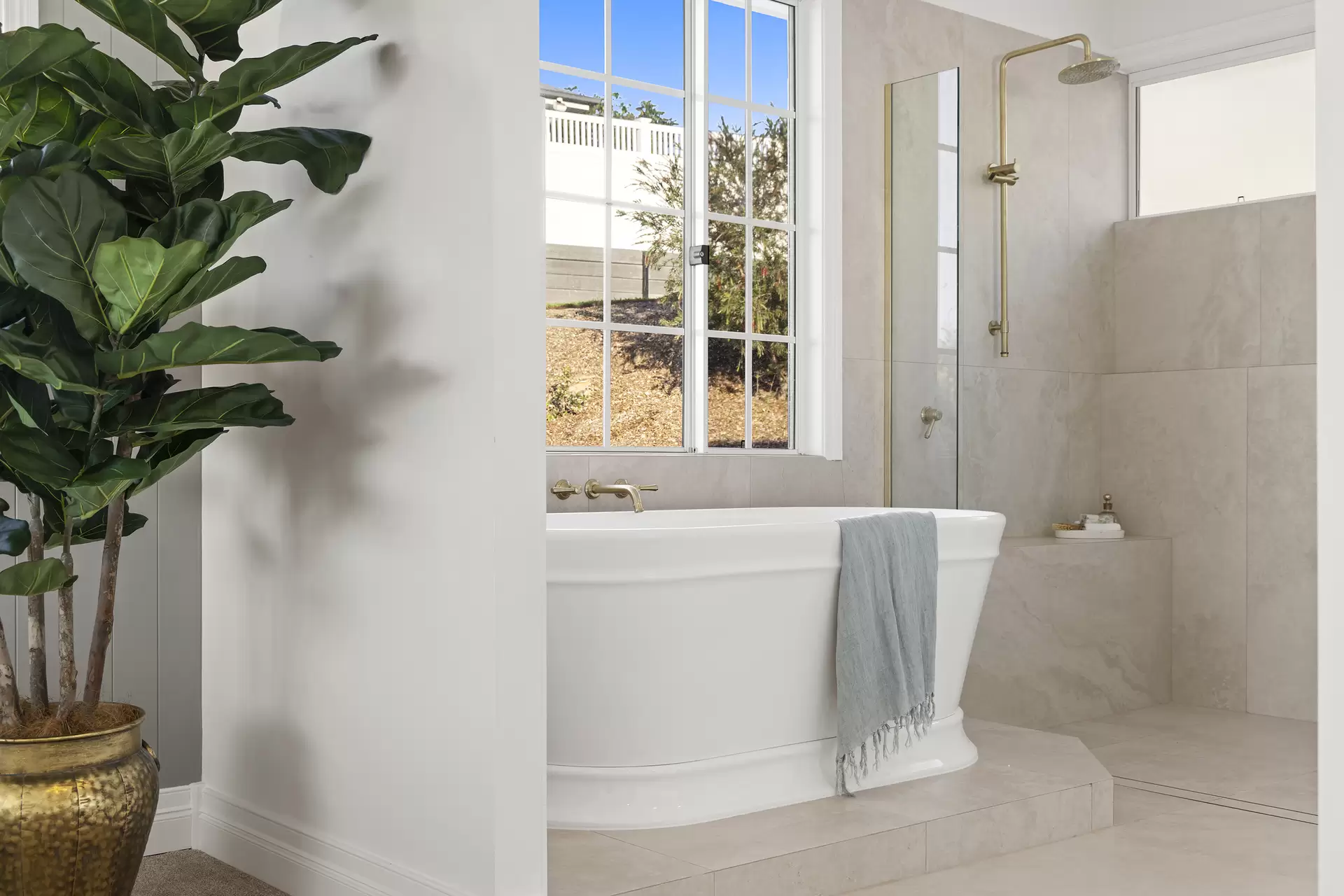 22 Staghorn Close, Palmview For Sale by Queensland Sotheby's International Realty - image 1