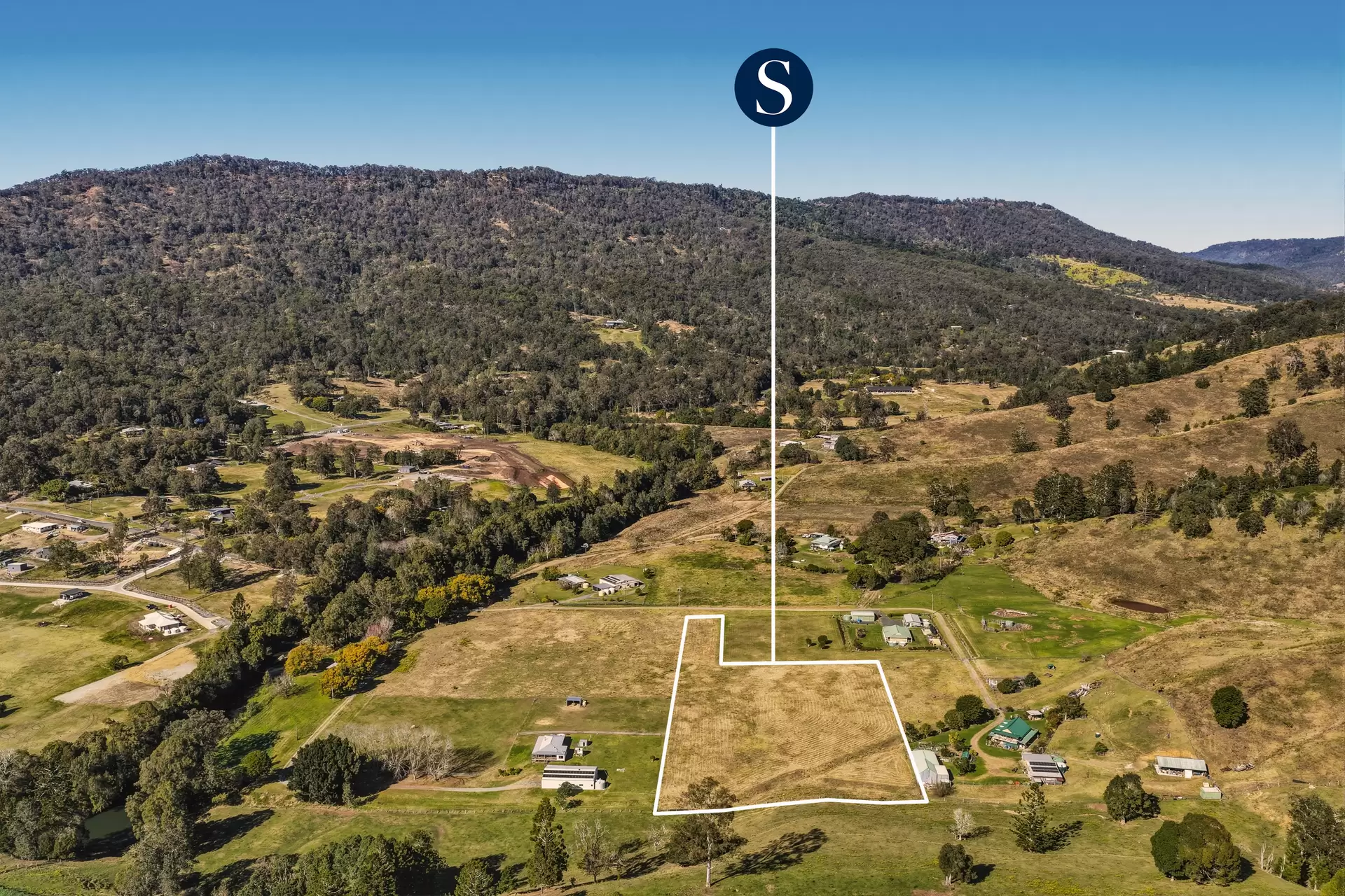 49B Geiger  Road, Canungra For Sale by Queensland Sotheby's International Realty - image 1