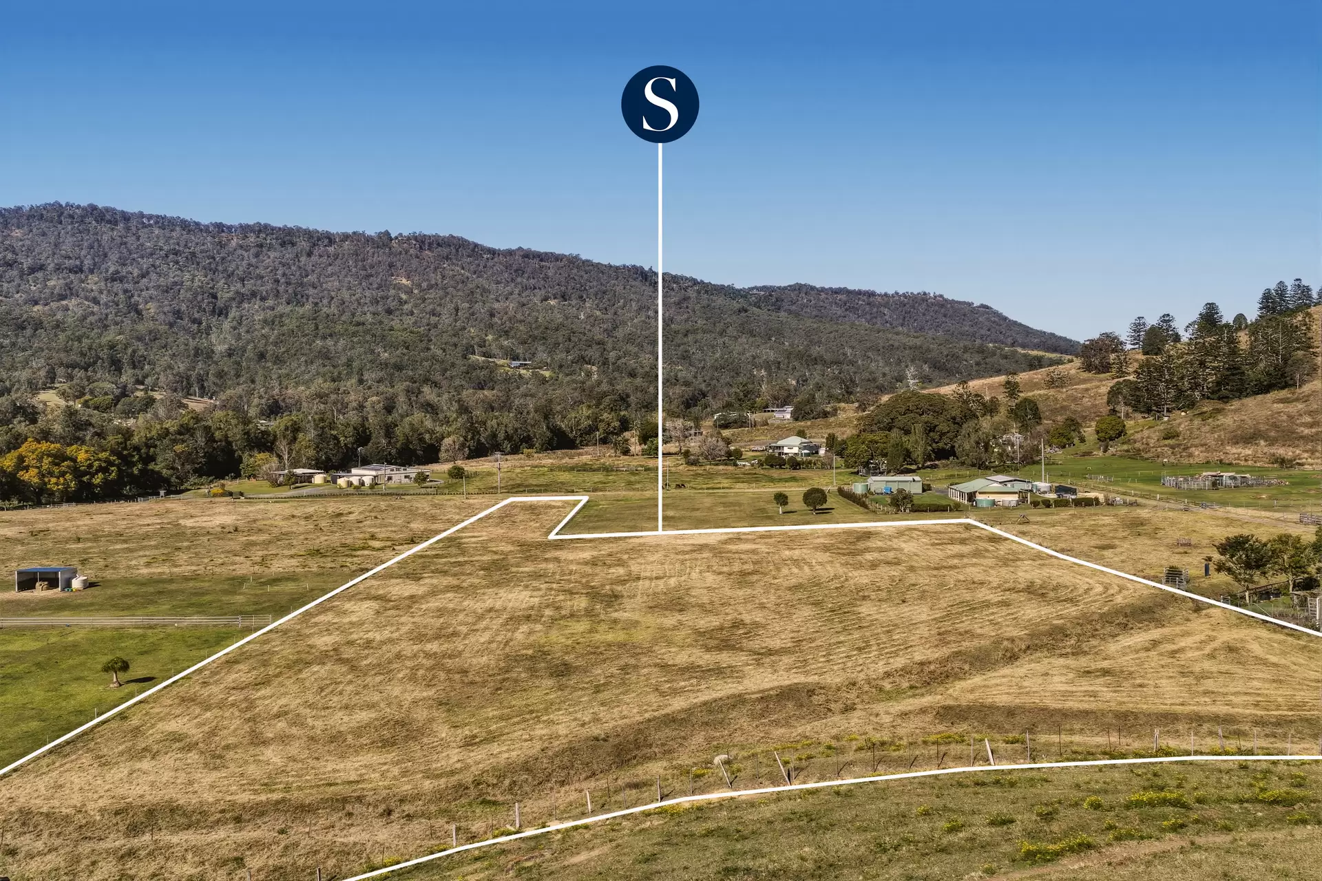 49B Geiger  Road, Canungra For Sale by Queensland Sotheby's International Realty - image 1
