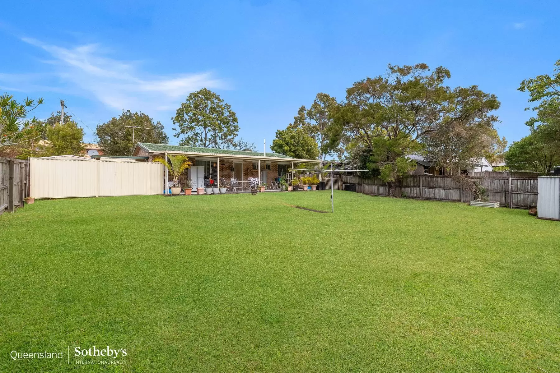 14 Riesling Street, Thornlands Sold by Queensland Sotheby's International Realty - image 1