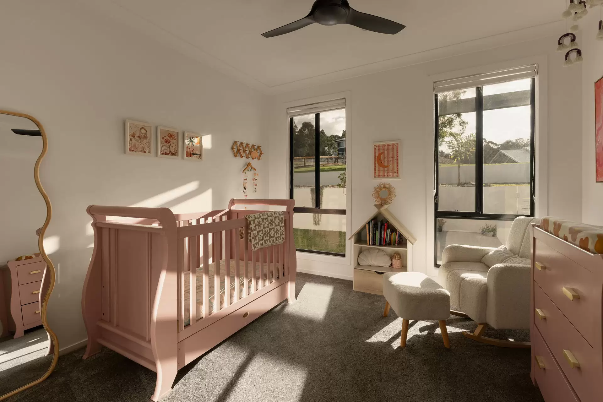 9 Honey Tree Court, Advancetown For Sale by Queensland Sotheby's International Realty - image 1