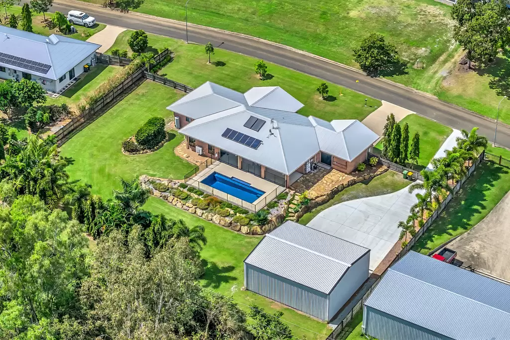 16 Lyndon Court, Cannon Valley For Sale by Queensland Sotheby's International Realty