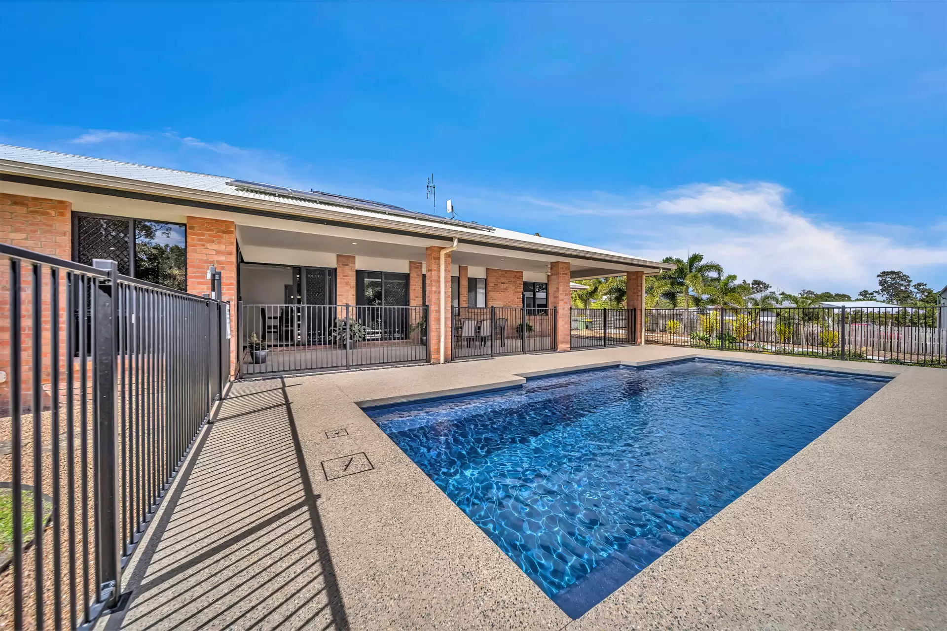 16 Lyndon Court, Cannon Valley For Sale by Queensland Sotheby's International Realty - image 1