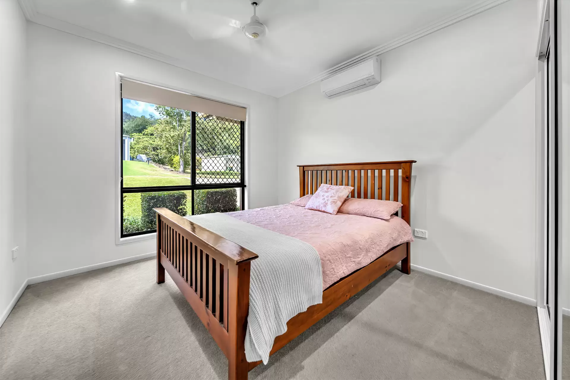 16 Lyndon Court, Cannon Valley For Sale by Queensland Sotheby's International Realty - image 1