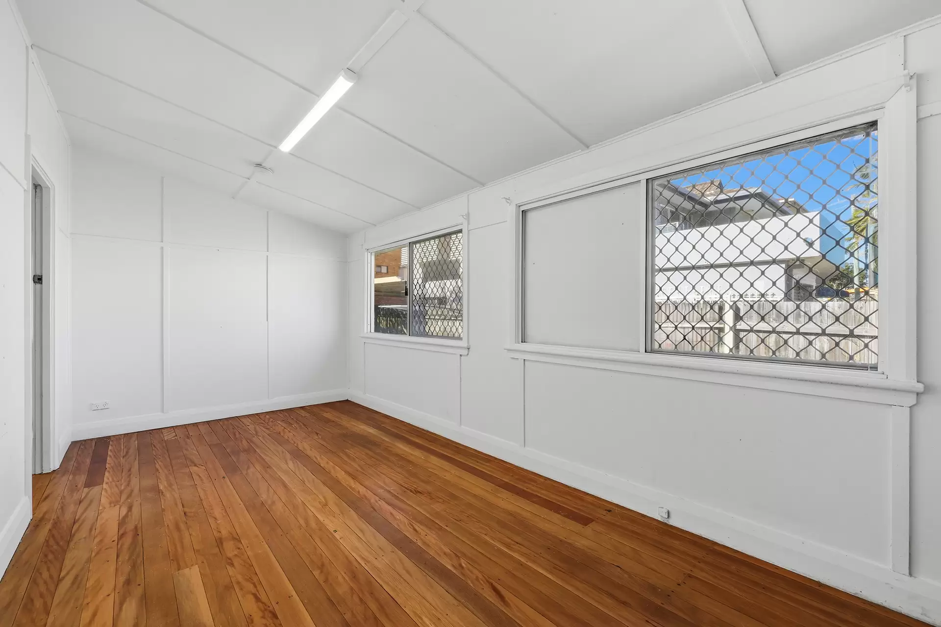 15 Florence  Street, Tweed Heads For Sale by Queensland Sotheby's International Realty - image 1