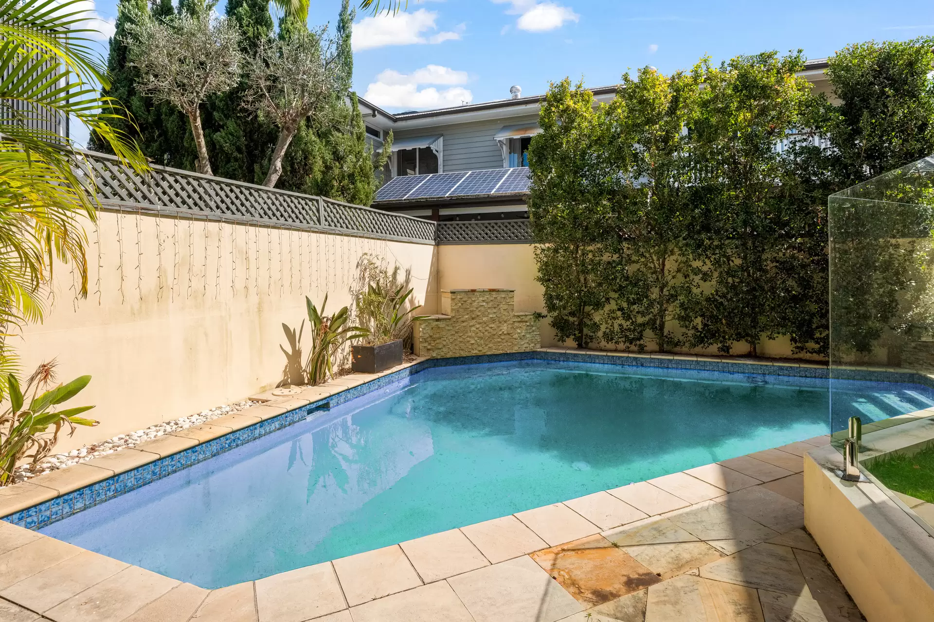 30 Nelson  Street, Kalinga For Sale by Queensland Sotheby's International Realty - image 1