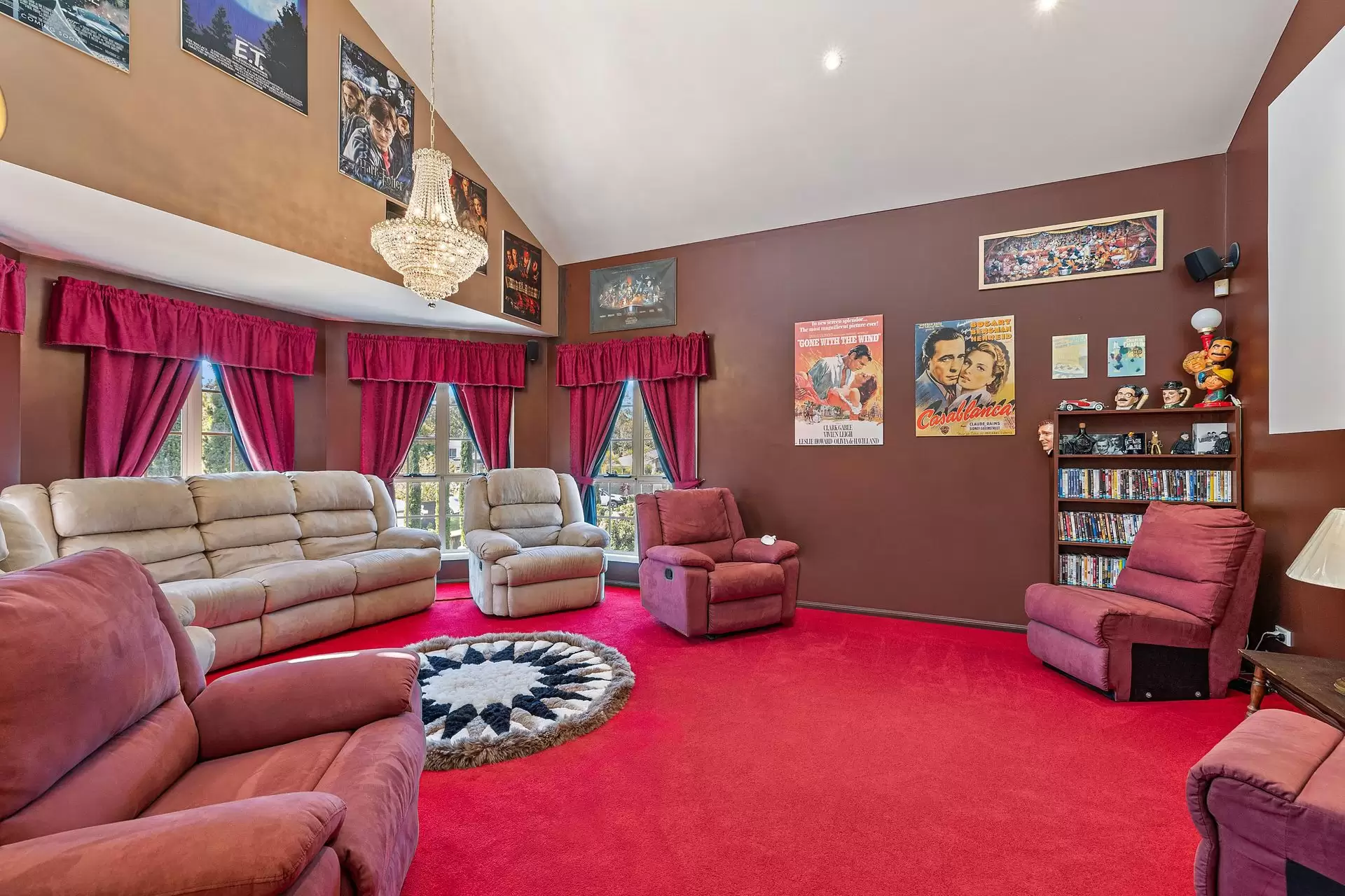 4 Casey Close, Ormiston For Sale by Queensland Sotheby's International Realty - image 1