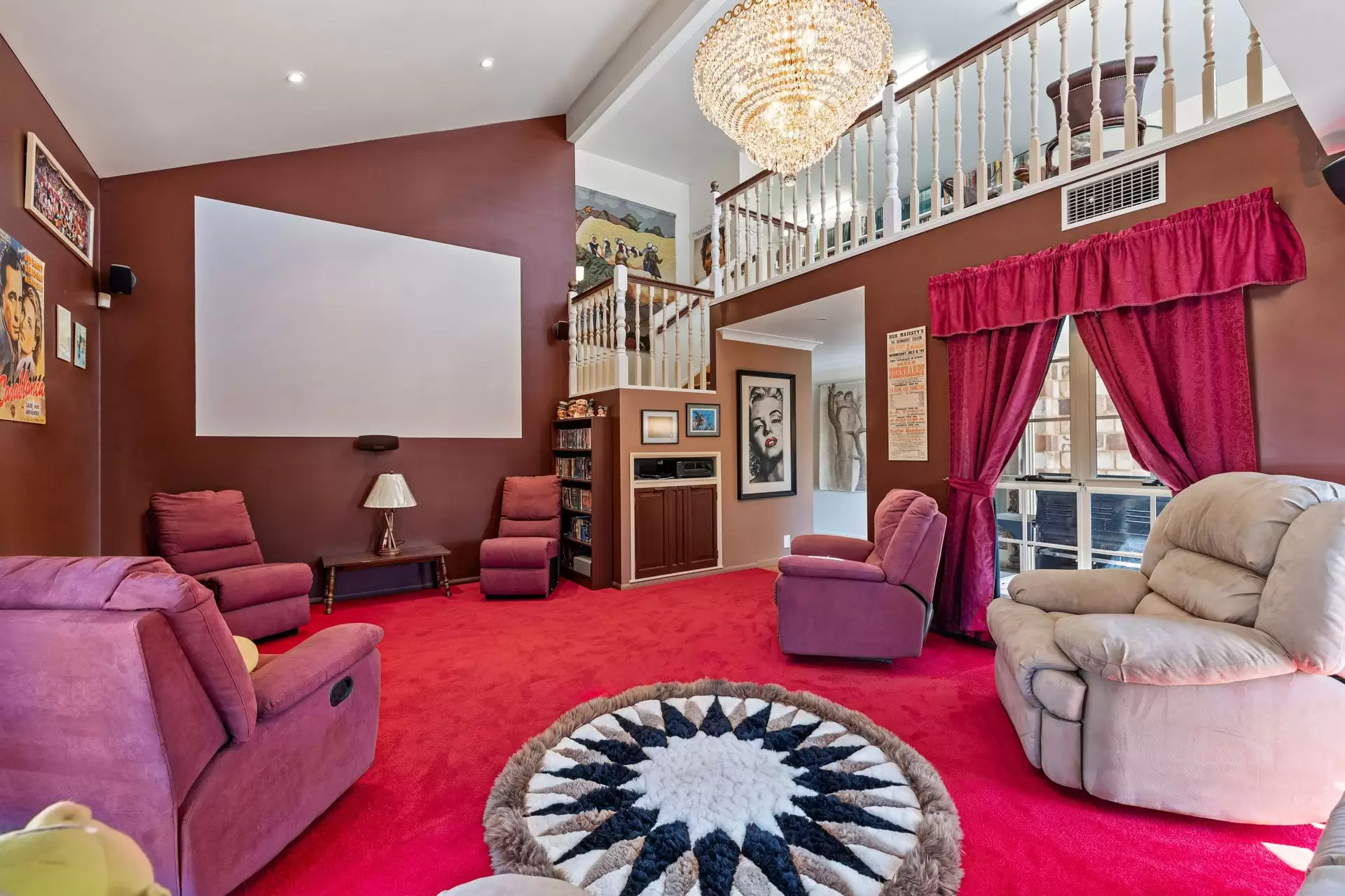4 Casey Close, Ormiston For Sale by Queensland Sotheby's International Realty - image 1