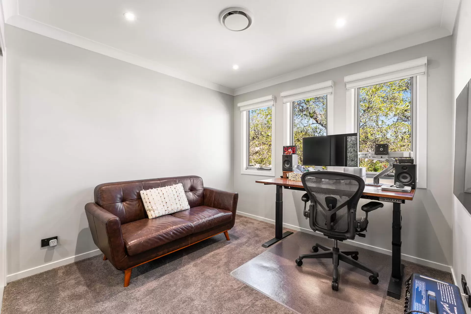 2/19 Charlton Street, Southport For Sale by Queensland Sotheby's International Realty - image 1