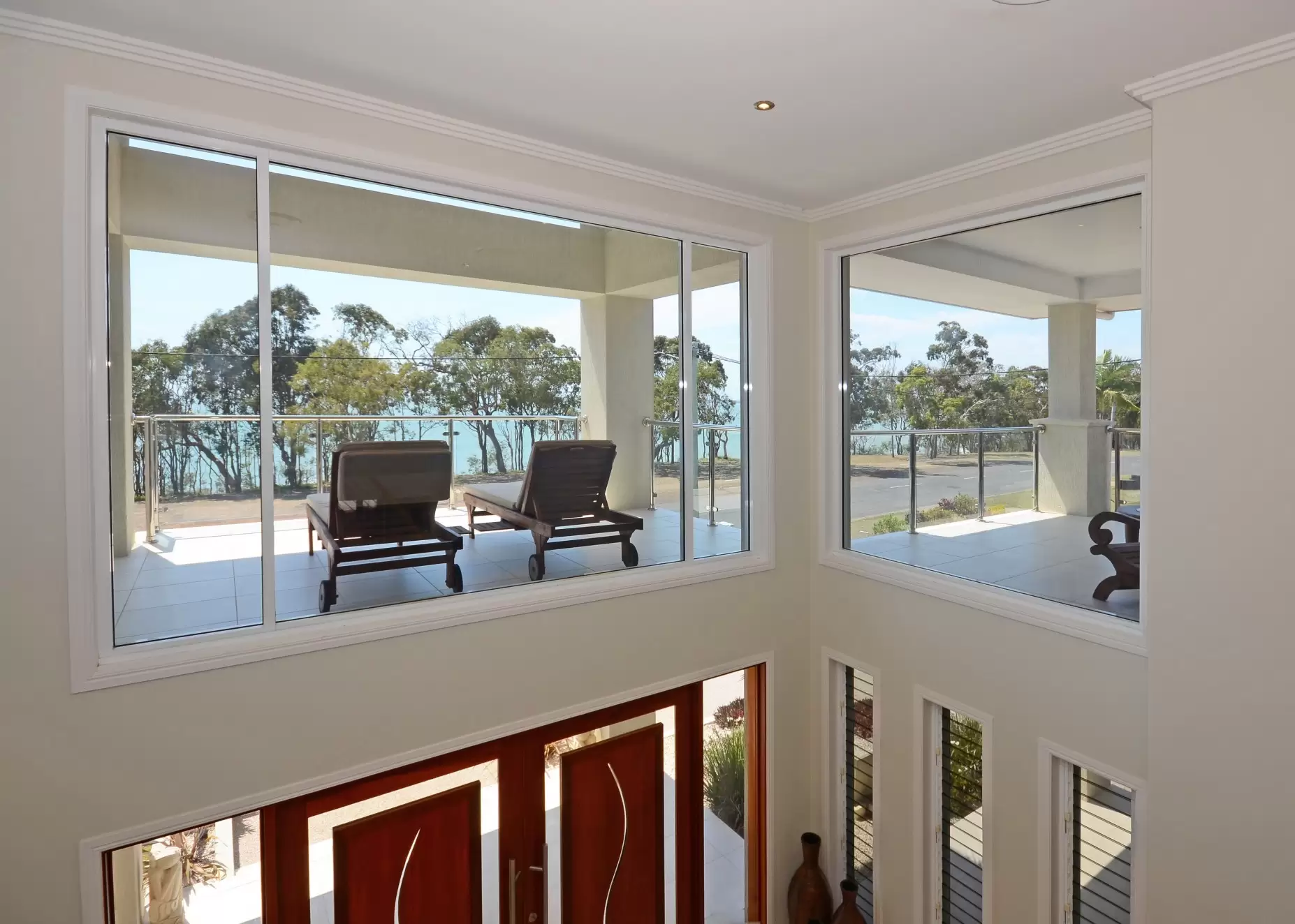 127 Esplanade, Point Vernon Sold by Queensland Sotheby's International Realty - image 1