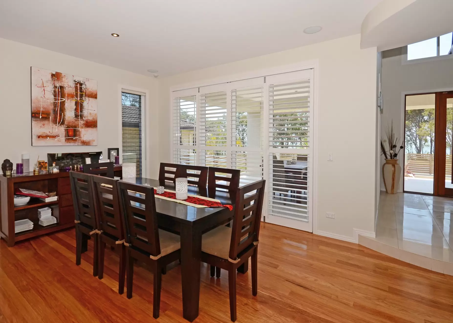 127 Esplanade, Point Vernon Sold by Queensland Sotheby's International Realty - image 1