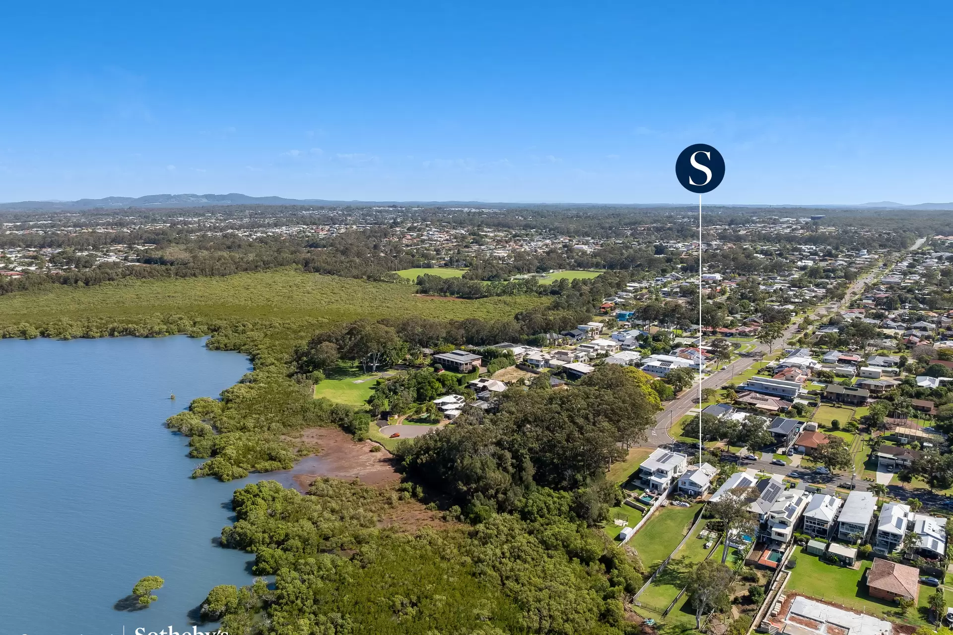 145 Passage Street, Cleveland For Sale by Queensland Sotheby's International Realty - image 1