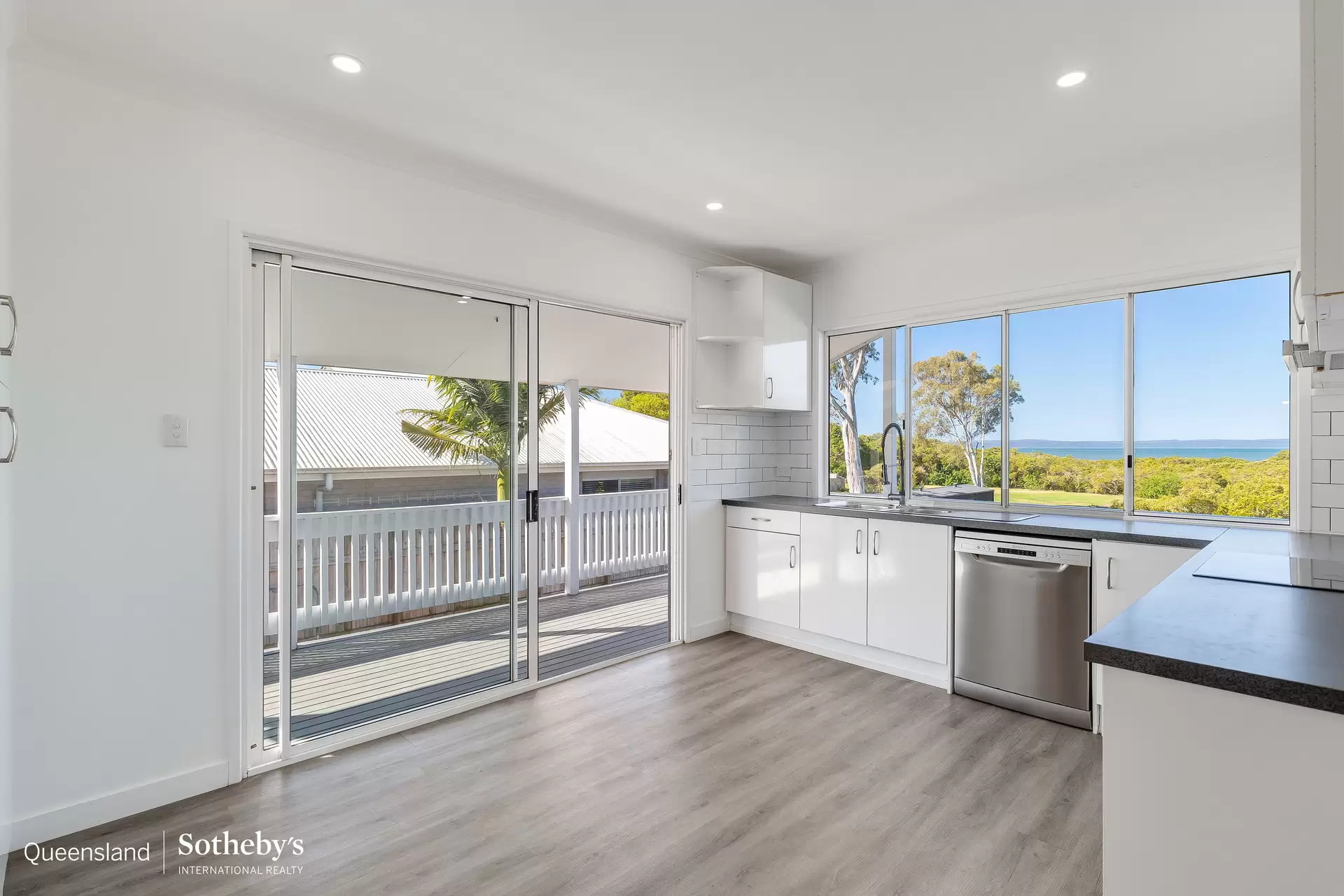 145 Passage Street, Cleveland For Sale by Queensland Sotheby's International Realty - image 1