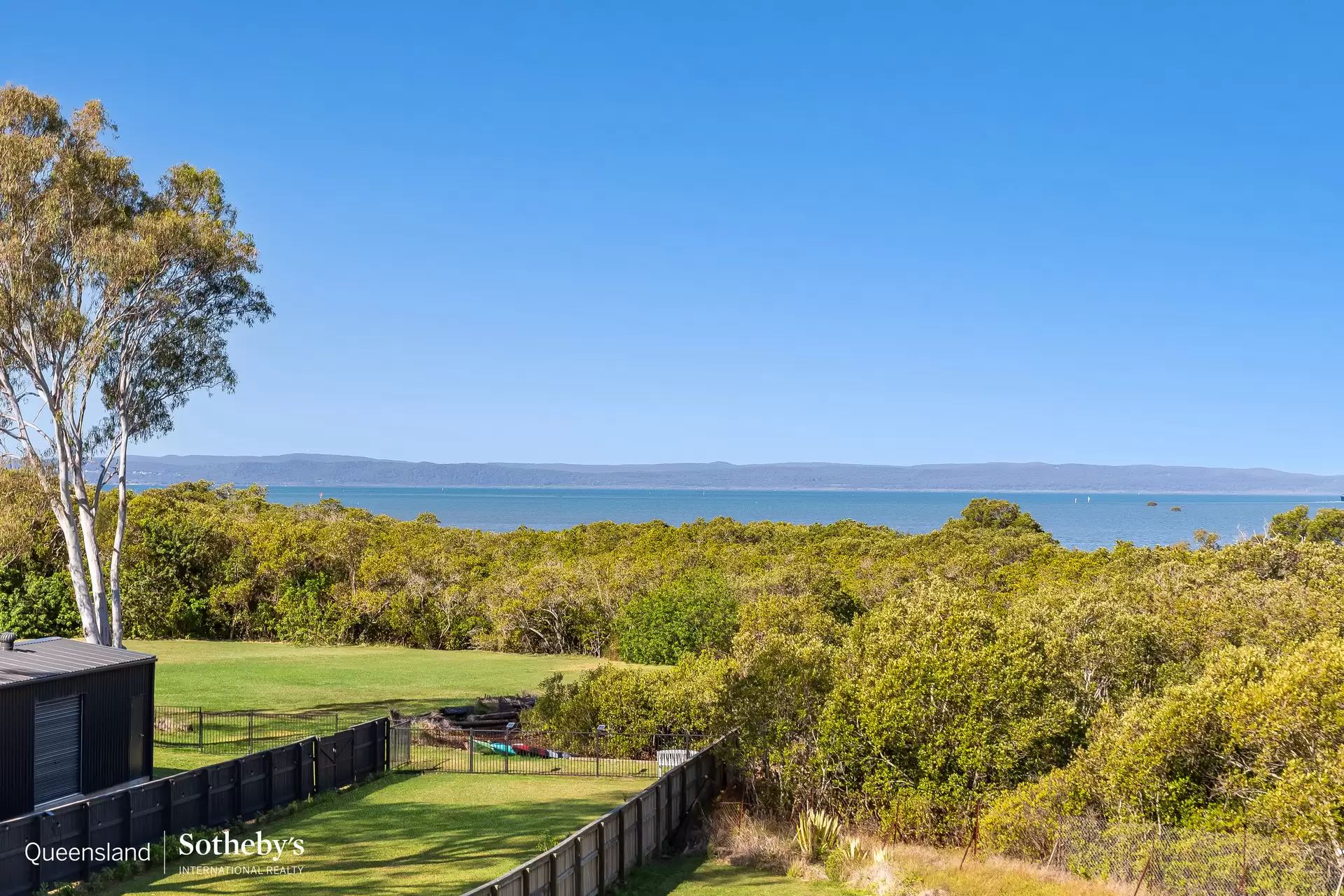 145 Passage Street, Cleveland For Sale by Queensland Sotheby's International Realty - image 1