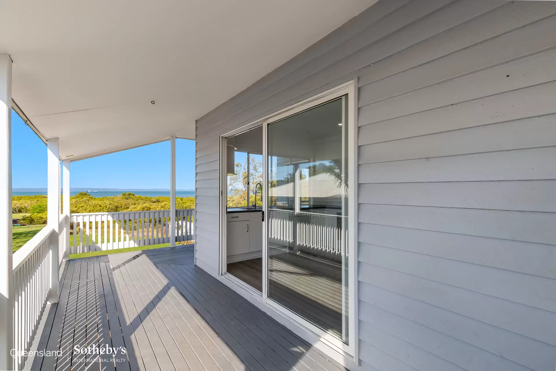 145 Passage Street, Cleveland For Sale by Queensland Sotheby's International Realty - image 1