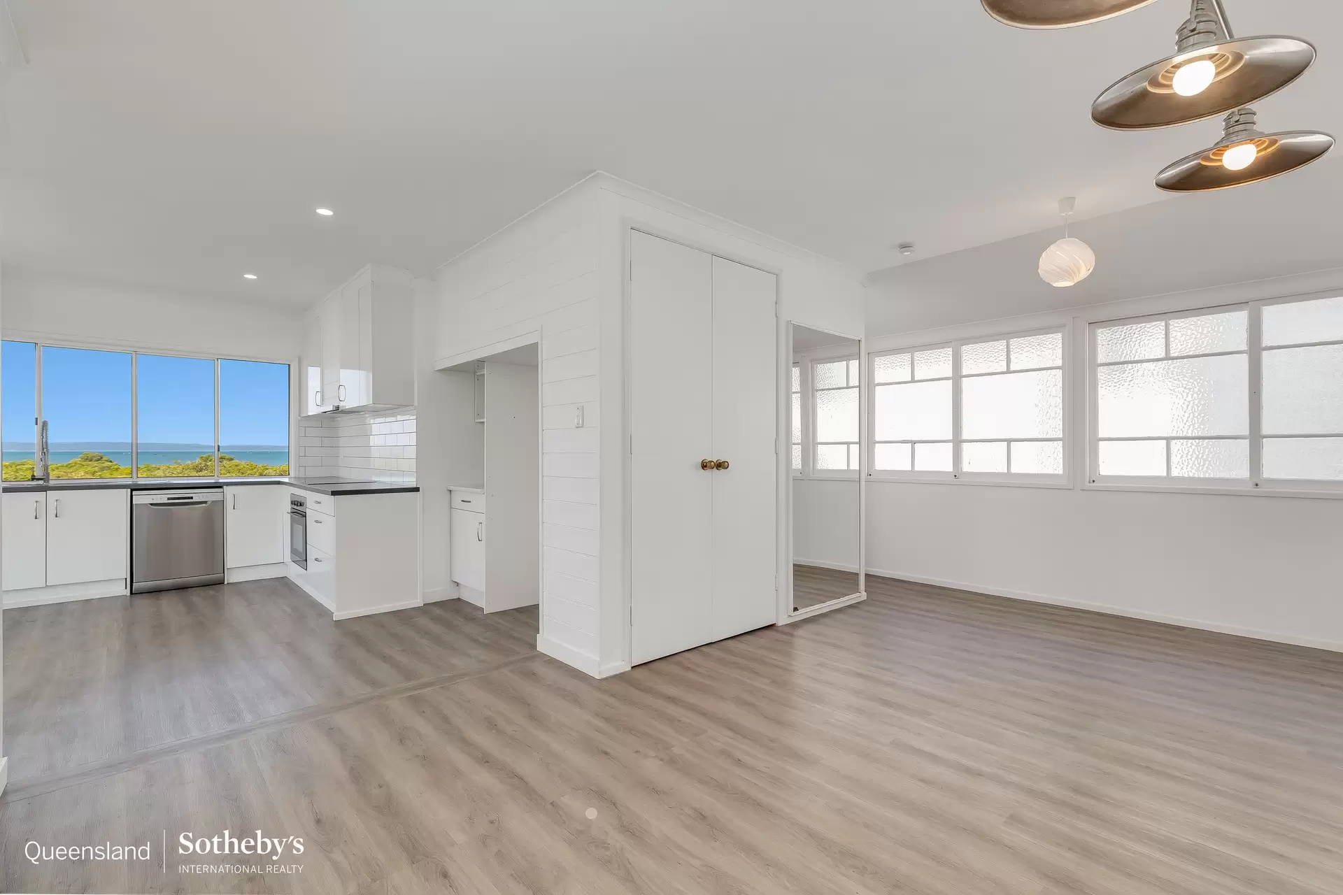 145 Passage Street, Cleveland For Sale by Queensland Sotheby's International Realty - image 1