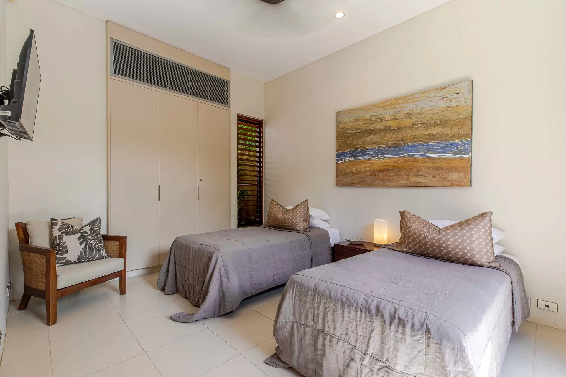 4 Bale Drive, Port Douglas For Sale by Queensland Sotheby's International Realty - image 1