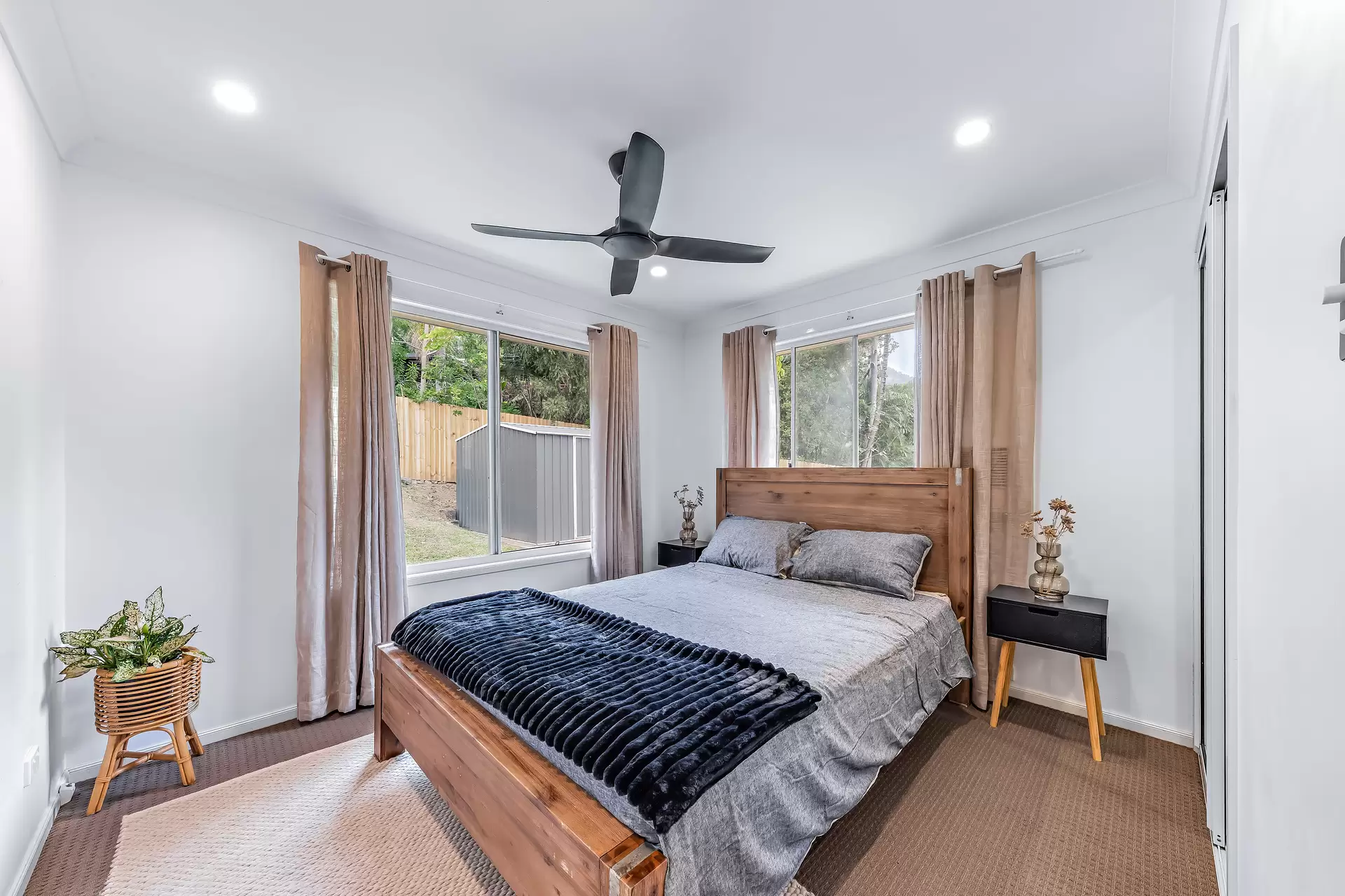 11 Wambiri Street, Cannonvale For Sale by  - image 1