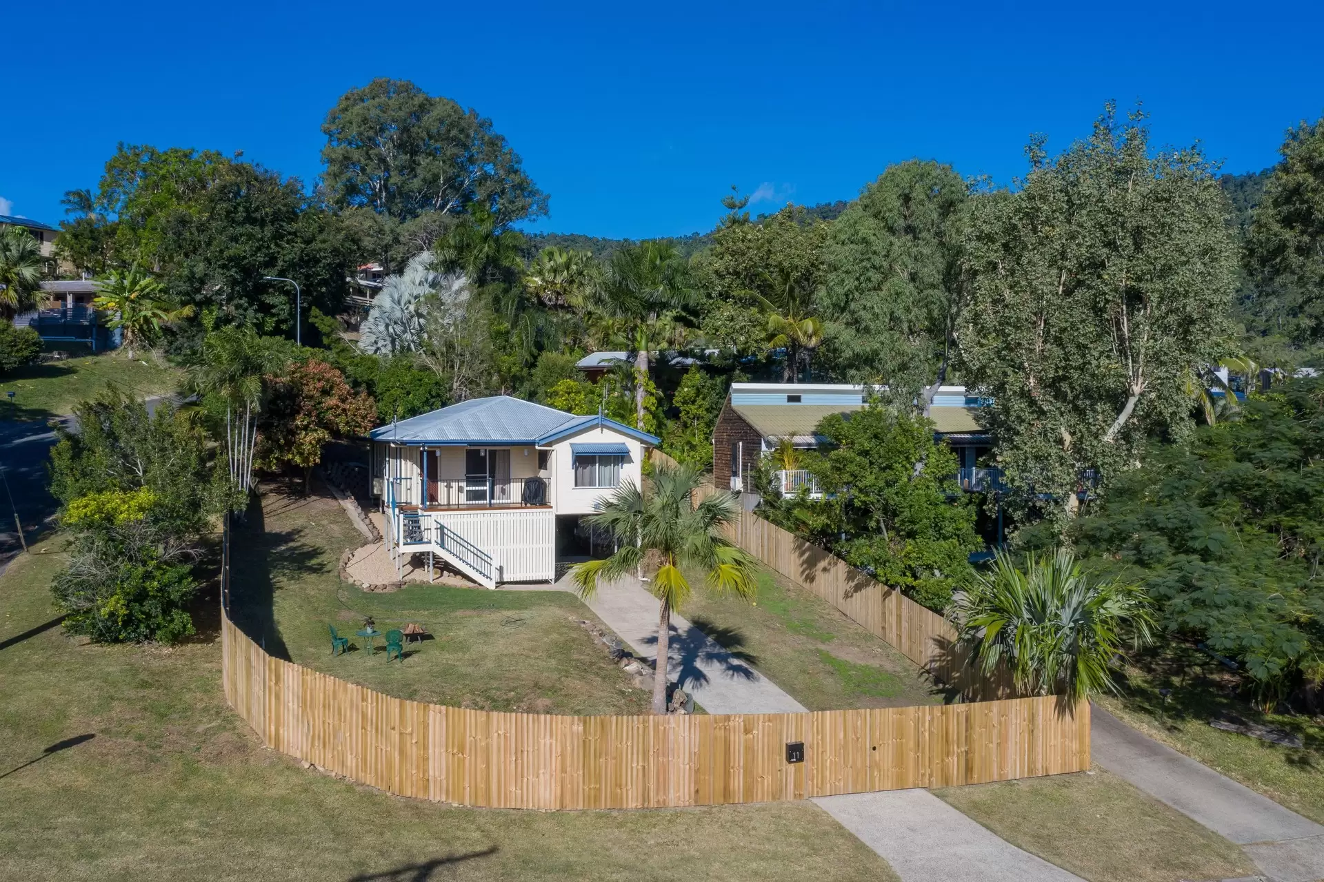 11 Wambiri Street, Cannonvale For Sale by  - image 1