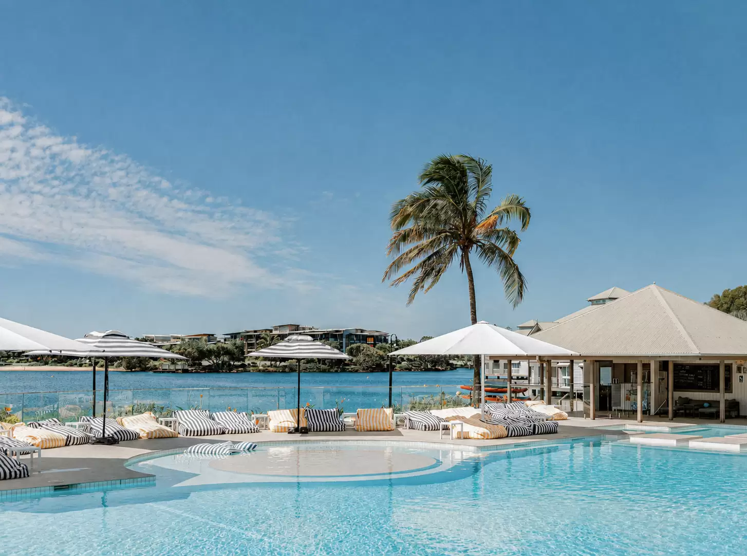 5/270 Ocean Drive, Twin Waters For Sale by Queensland Sotheby's International Realty - image 1