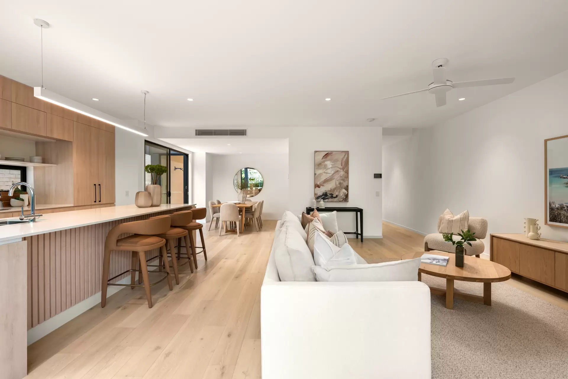 5/270 Ocean Drive, Twin Waters For Sale by Queensland Sotheby's International Realty - image 1
