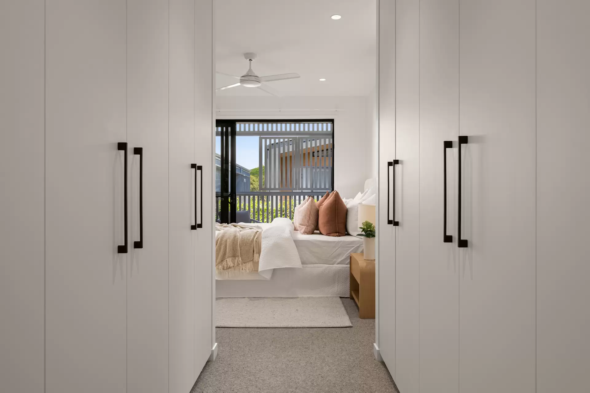 5/270 Ocean Drive, Twin Waters For Sale by Queensland Sotheby's International Realty - image 1